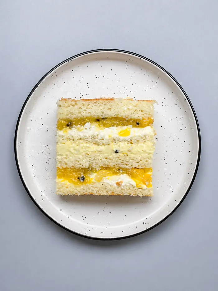 Разрез начинки Ванильные тропики Cakes by Sofy